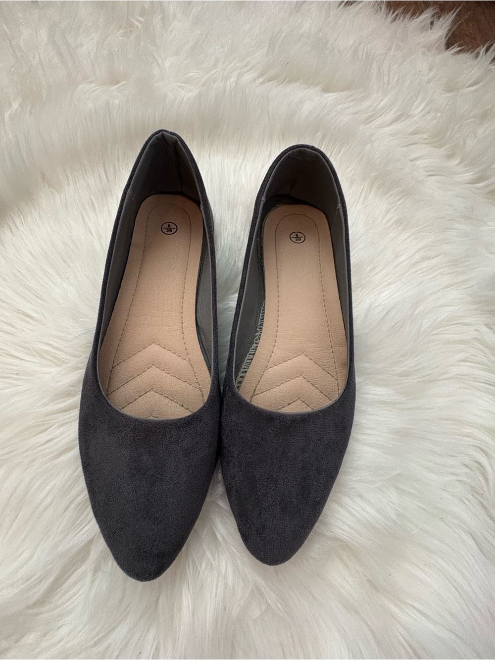 Women’s Black Faux Suede Flats